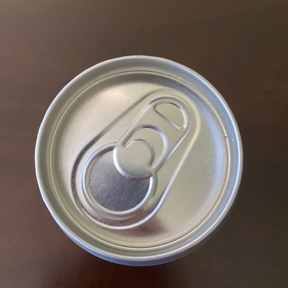 YETI • 12 OZ • SLIM CAN - Picture 2 of 3